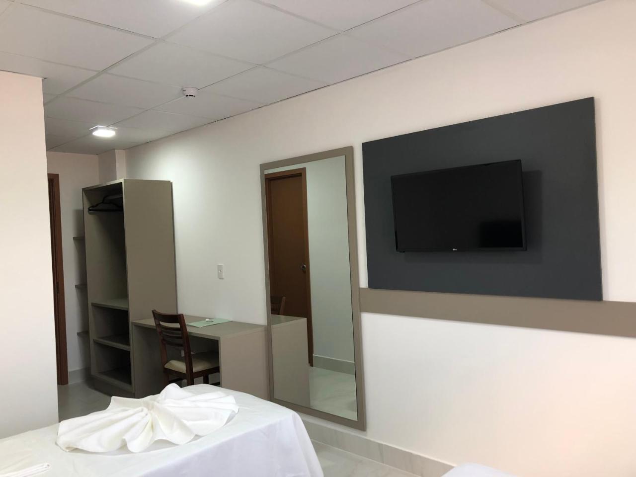 Hotel Oasis De Patos 외부 사진